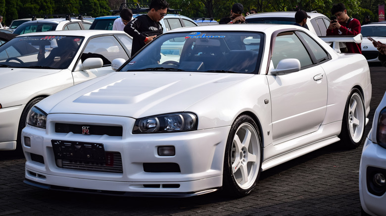 R34 M Spec