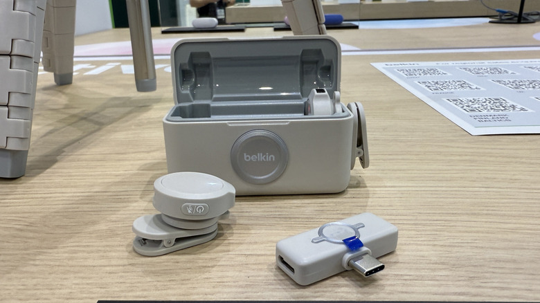 Belkin creator kit on a table