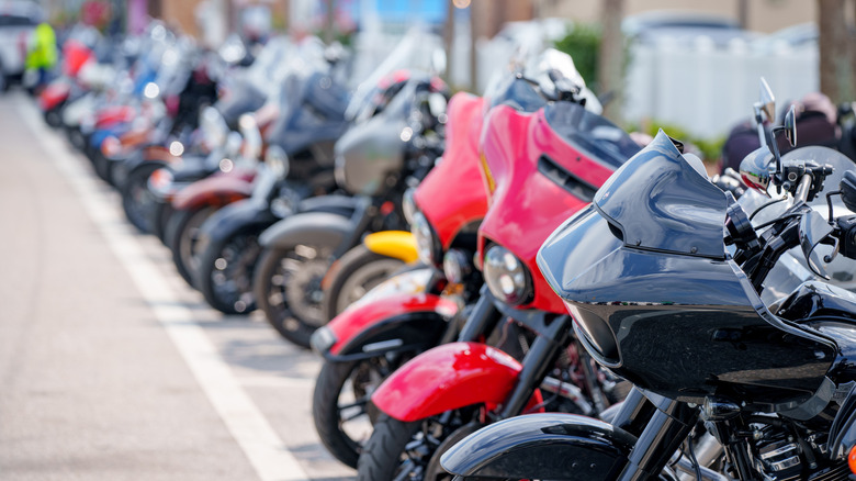 A long row of bagger motorcycles.