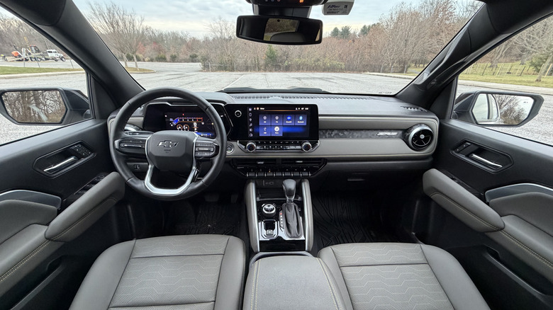 ZR2 interior