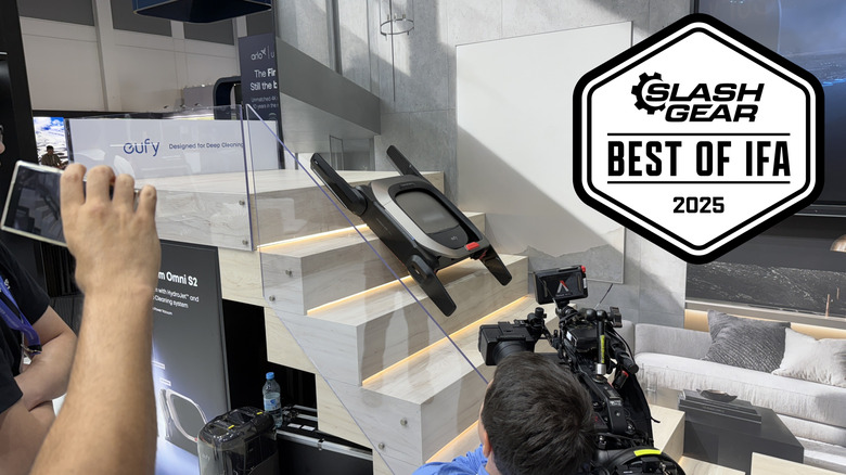 Eufy MarsWalker ascending stairs