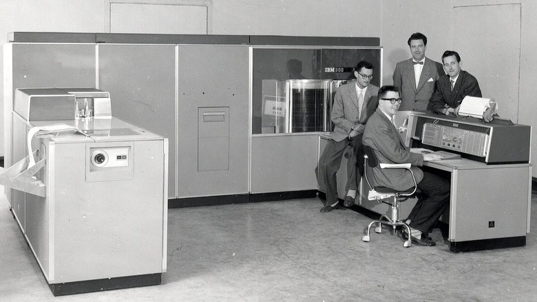 IBM RAMAC 305 with RAMAC 350 hard disc drive