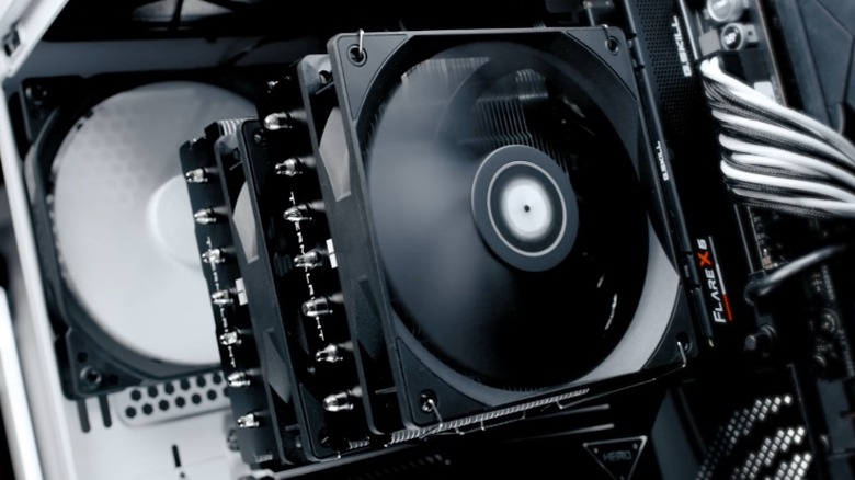 Thermalright Phantom Spirit 120 running inside a PC