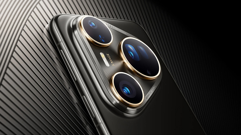 closeup on the camera lenses of the Huawei Pura 80 Ultra