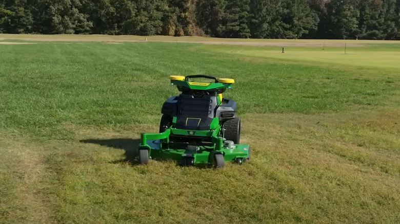 John Deere's new autonomous robot lawn mower