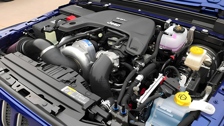 Jeep Wrangler Pentastar 3.6-liter engine and aftermarket supercharger