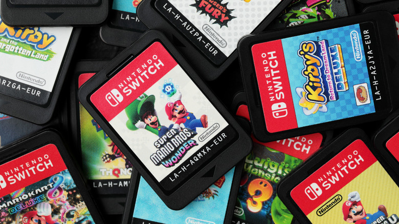 A pile of Nintendo Switch cartridges