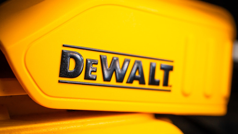 Picture showing DeWalt Tools log on a device