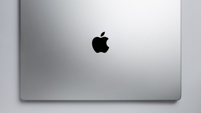 MacBook Pro with its lid shut