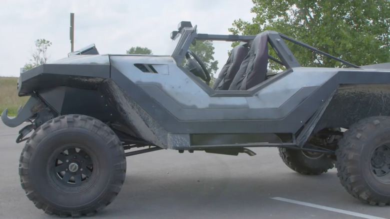 Halo Warthog in parking lot