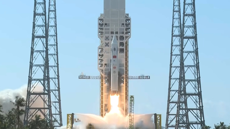 Long March-10 rocket and crew capsule