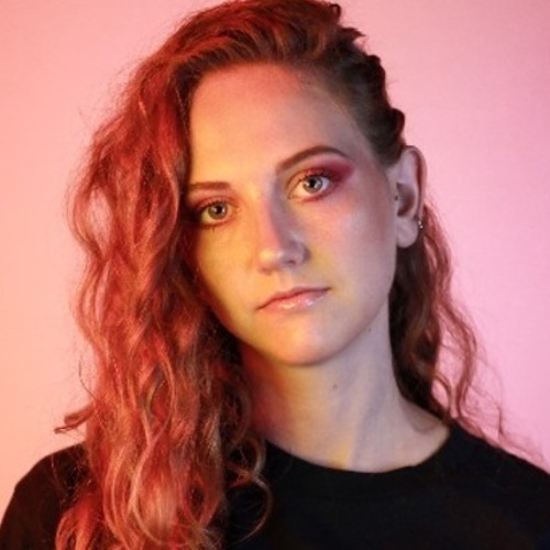 Photo of Elizabeth Hlavinka