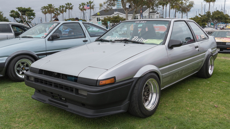 1985 toyota corolla