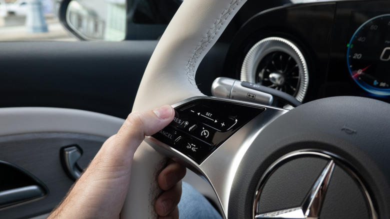 MB.Drive Assist Pro start button