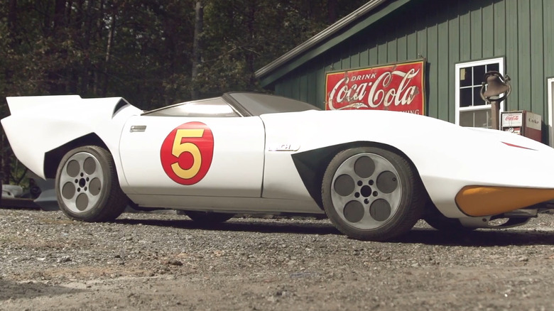 Mach 5 in parking lot