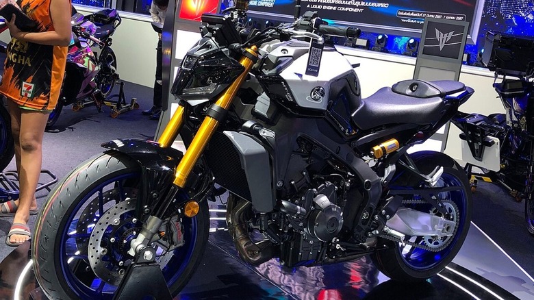 A Yamaha MT-09 SP on display.