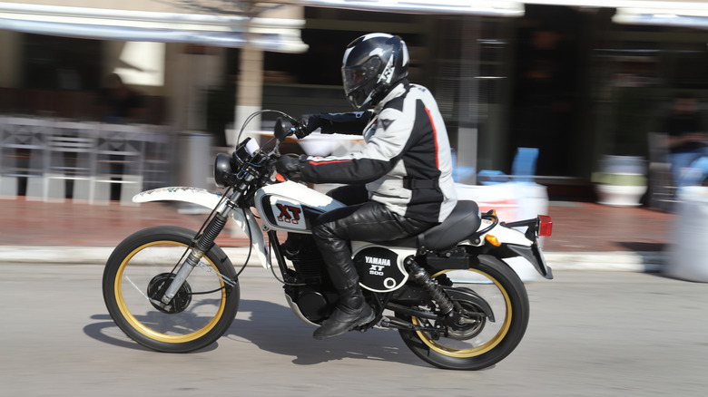 A silver Yamaha XT500 shot here in a street suburb in Athens, Greece.